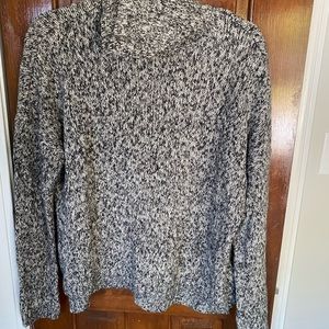 Old navy sweater